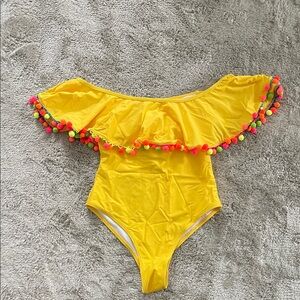 Missguided Yellow and Cream Swimsuit